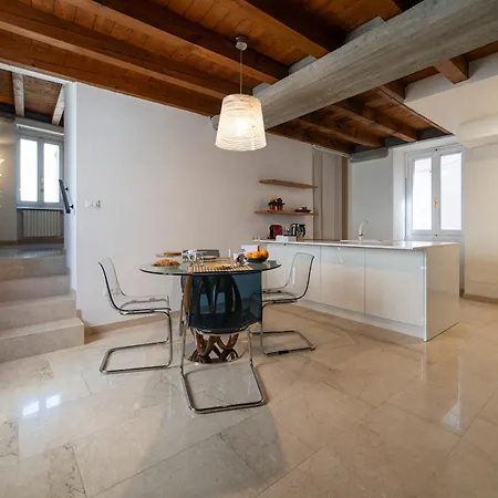 Apartment Duomo Iseo